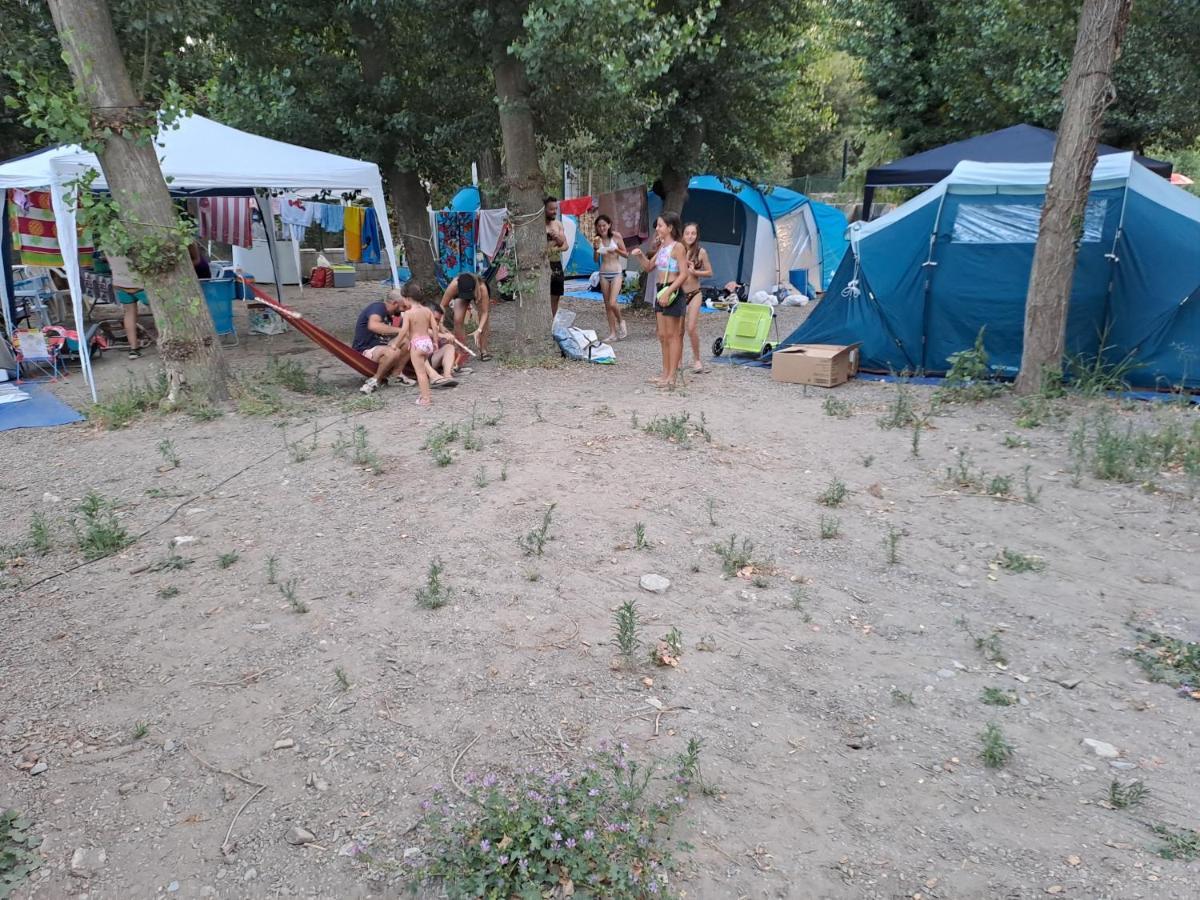 Camping Valle Del Andarax Fondon Екстер'єр фото